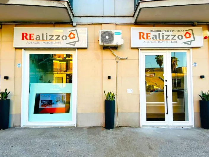Agenzia Immobiliare Realizzo