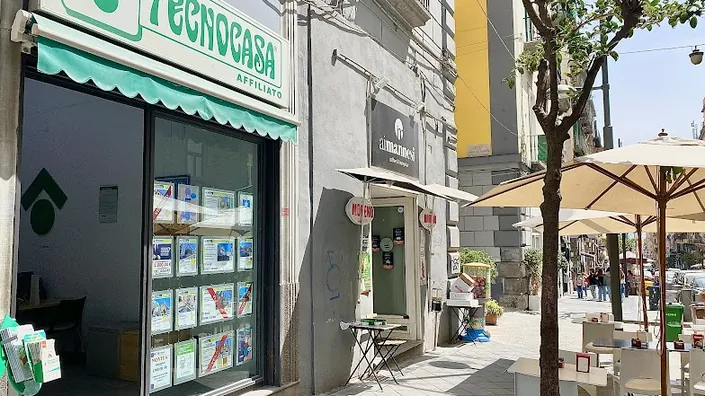 Agenzia Immobiliare Tecnocasa Napoli – Centro-Zona Duomo