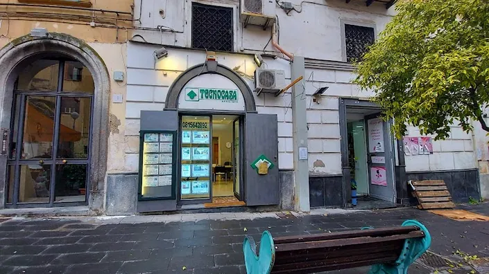 Agenzia Immobiliare Tecnocasa Napoli -Materdei