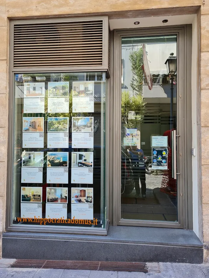 Hippocratica Domus Consulenza Immobiliare Globale