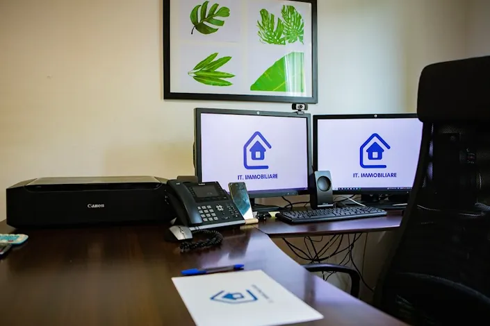 IT. IMMOBILIARE – Centro di Servizi Immobiliari