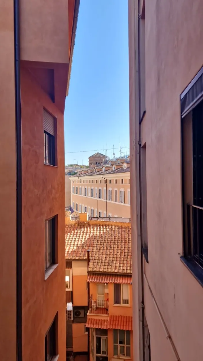 LUXANTIA – Luxury Real Estate